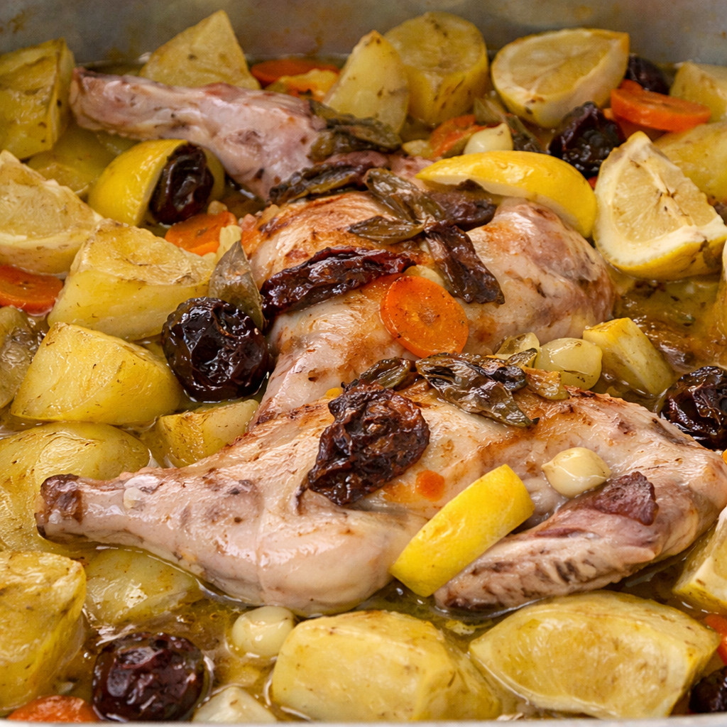 Chicken with Vegetables in the Oven