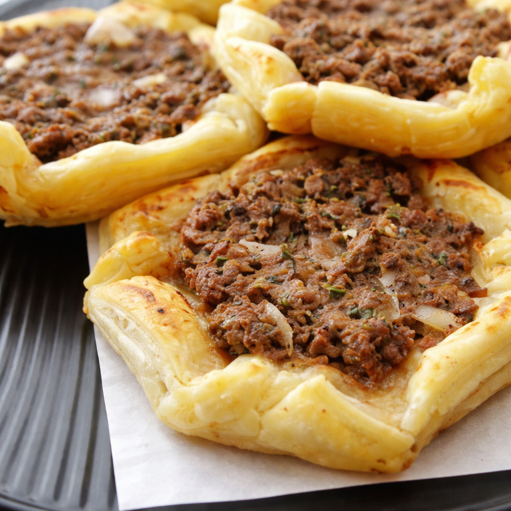 Sfiha à la pâte feuilletée