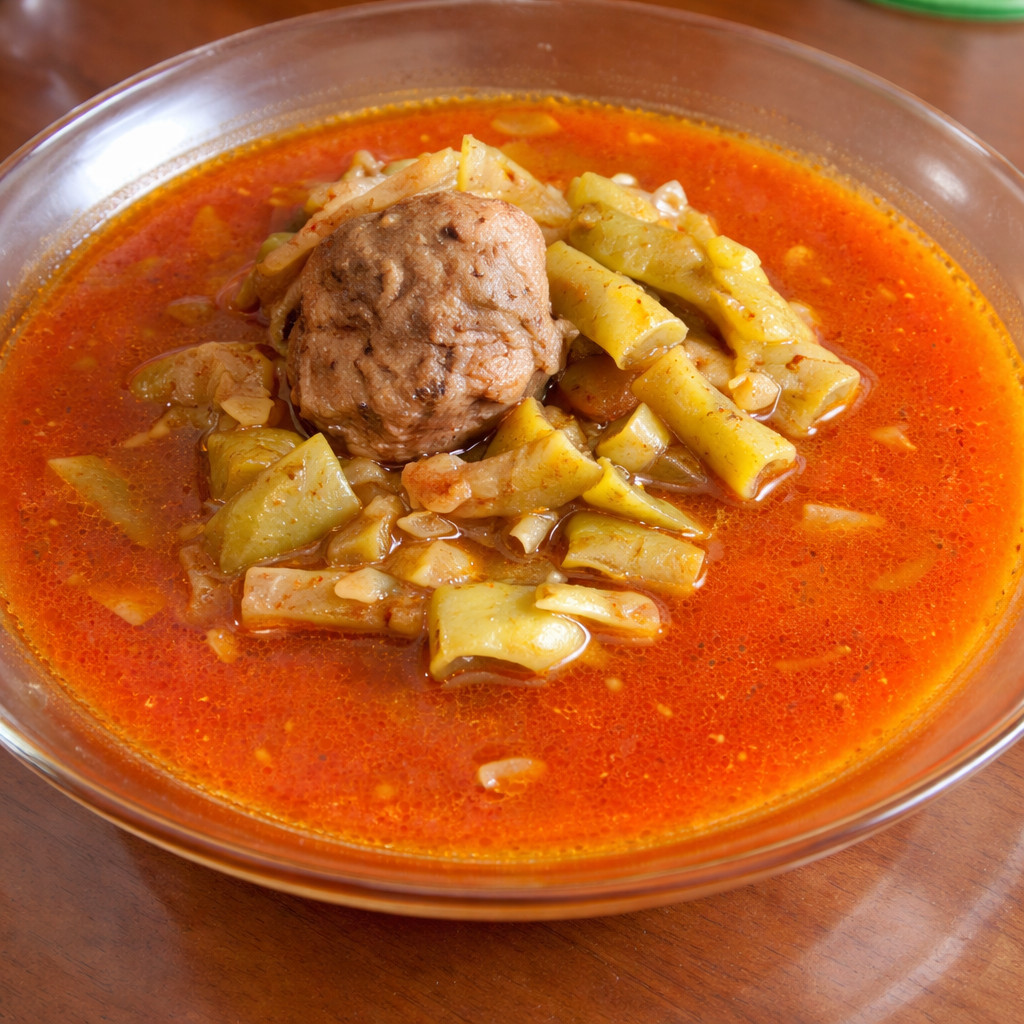Green Bean Stew with Meat