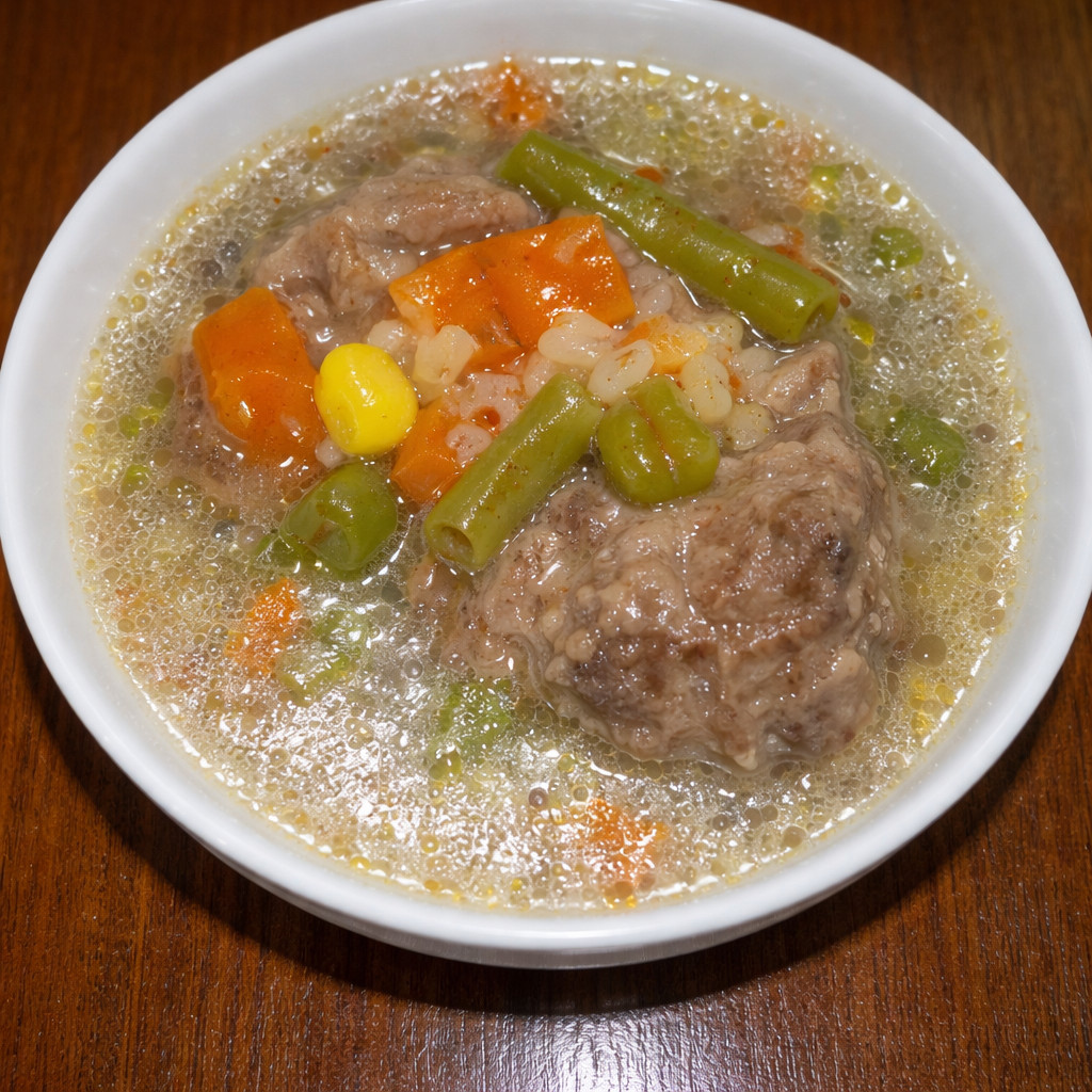 Vegetable Soup with Meat and Oats