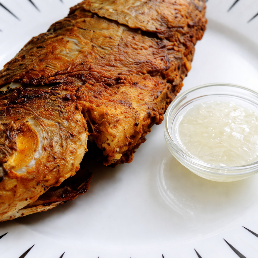 Fried Fish with Lemon Sauce