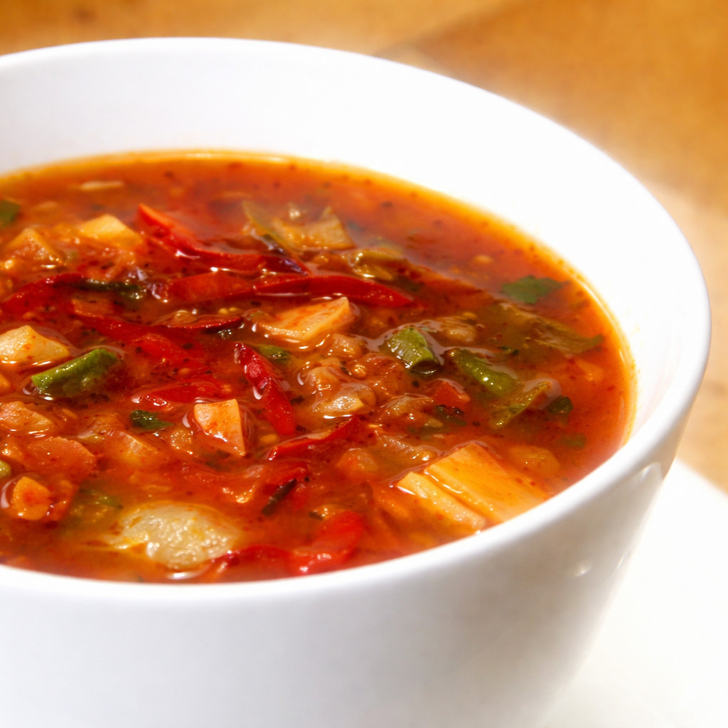شوربة خضار سهلة ولذيذة
