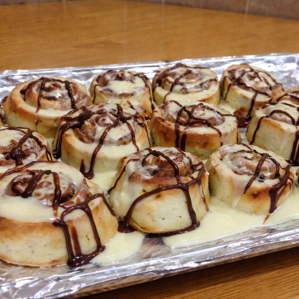Original Cinnamon Roll