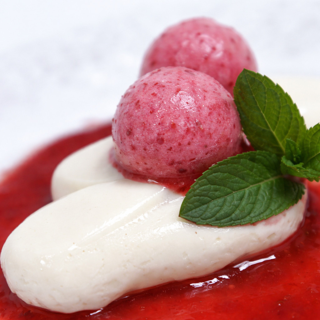 Glace aux baies