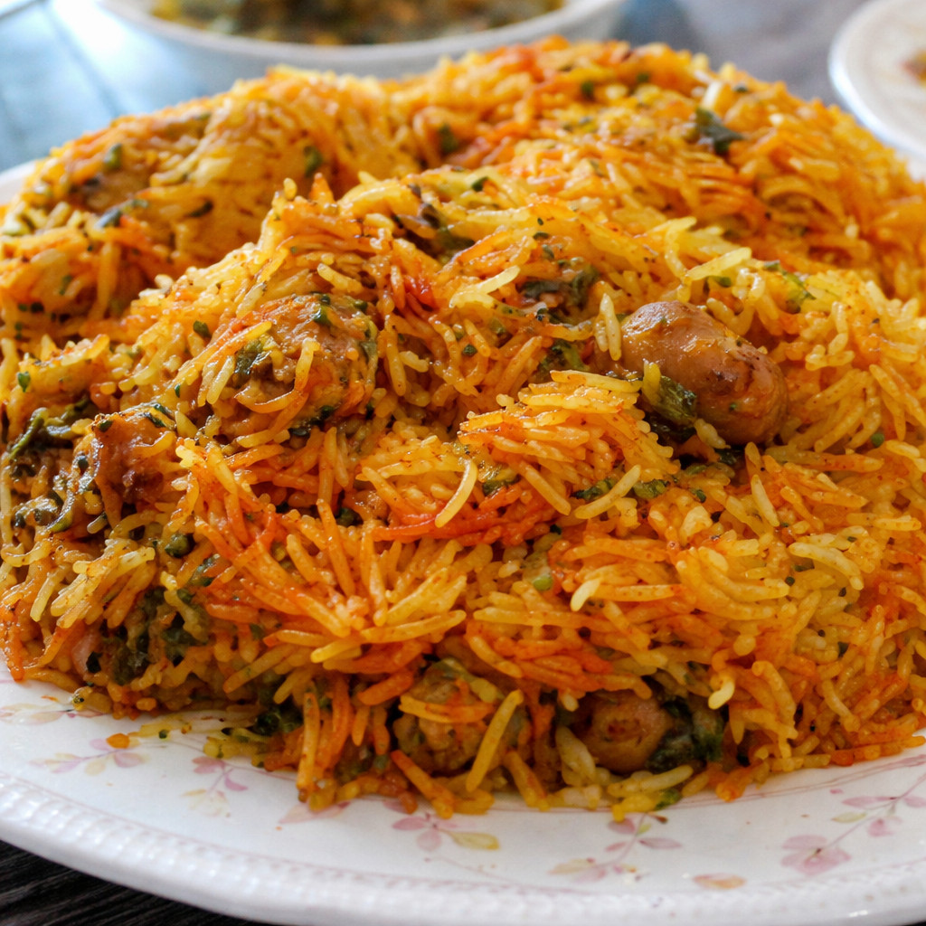 Biryani indien au poulet tikka