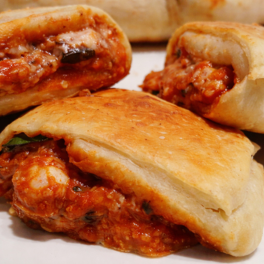 Stuffed Pizza Wraps